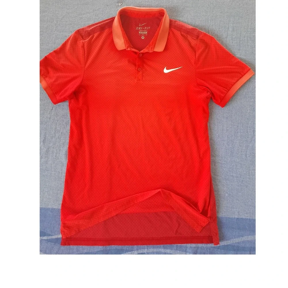 Nike Golf Men Medium Dri-FIT Performance  Perforated Mesh Polo Red 685221-657